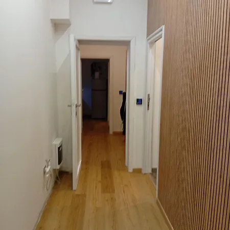 Civico 8 Apartament